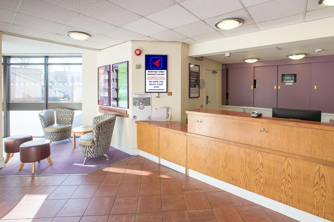 Redwings Lodge Solihull Bagian luar foto